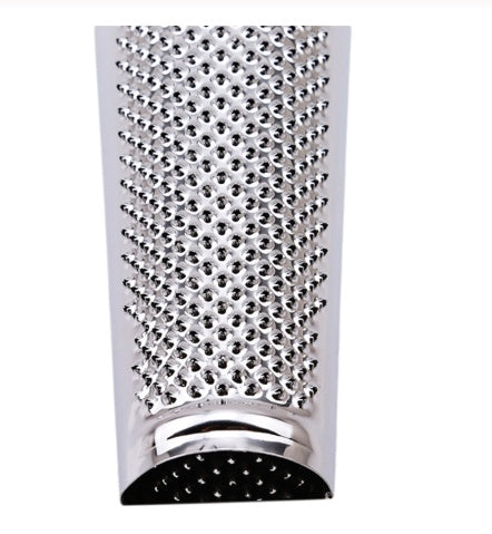 Muskatreibe im Detail, zu sehen ist die scharfe Rillung